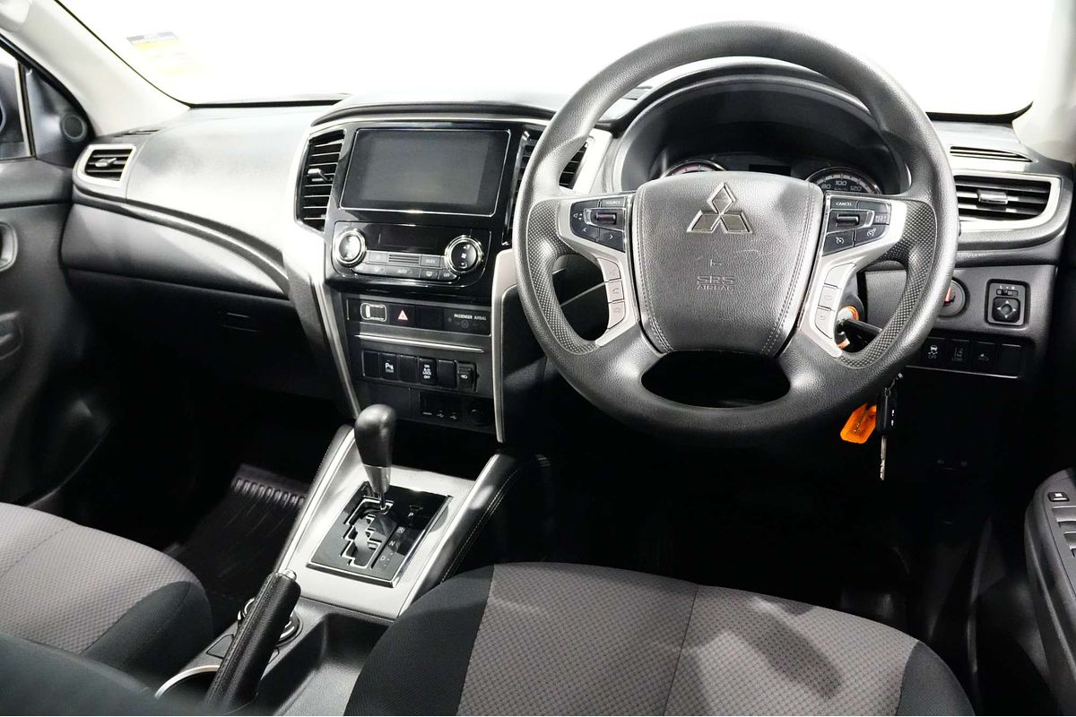 2021 Mitsubishi Triton GLX+ MR 4X4