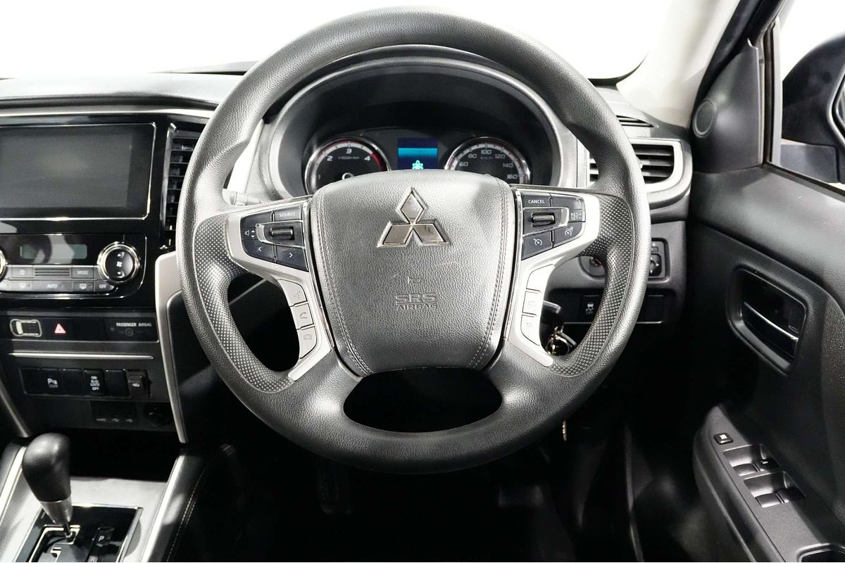 2021 Mitsubishi Triton GLX+ MR 4X4