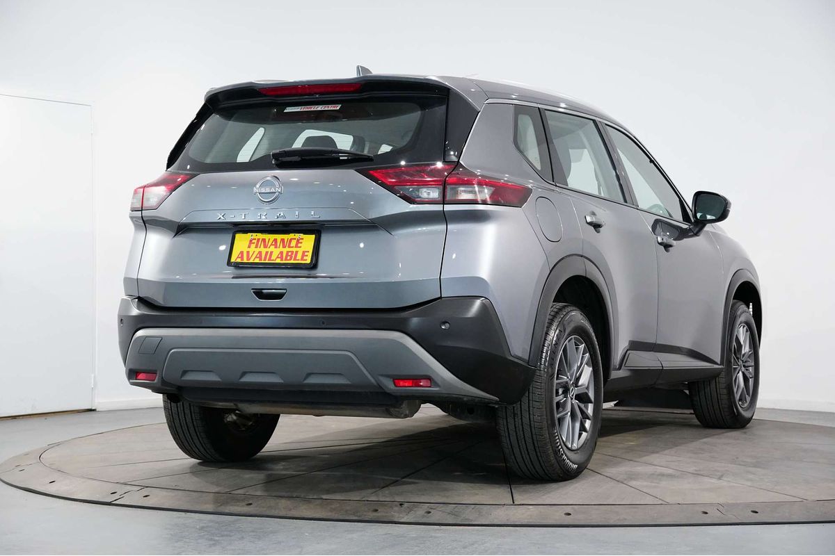 2024 Nissan X-TRAIL ST T33