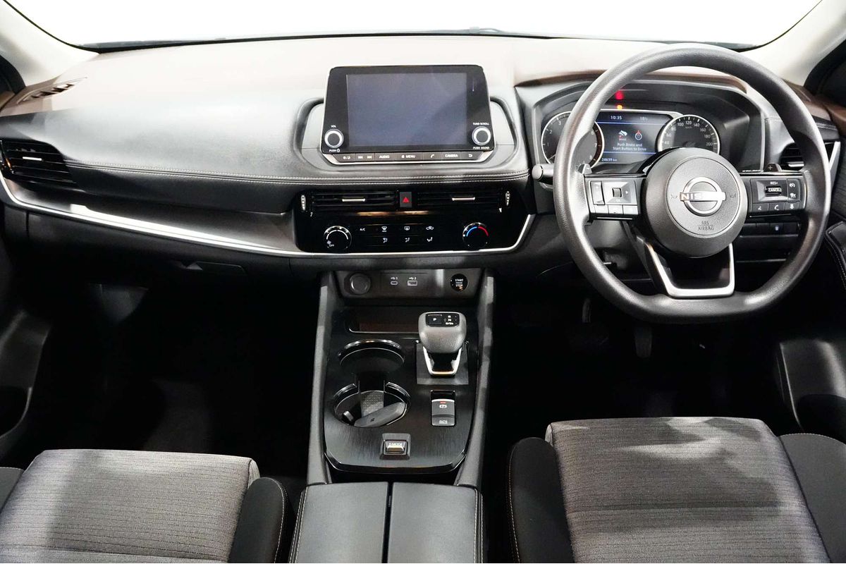 2024 Nissan X-TRAIL ST T33