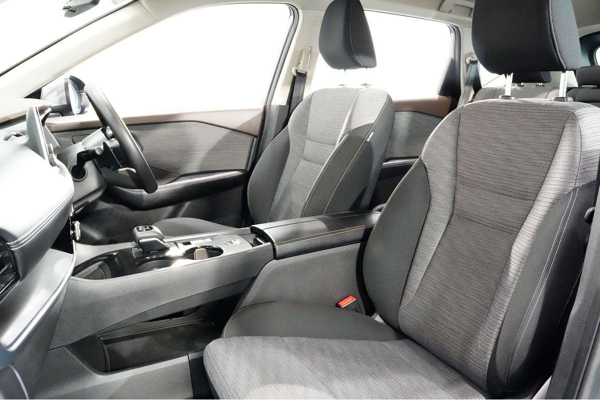 2024 Nissan X-TRAIL ST T33