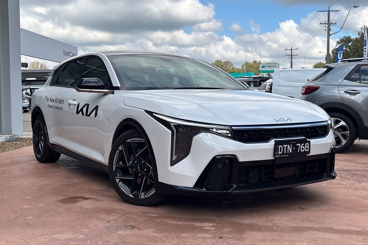 2025 Kia K4 GT-Line CL4m