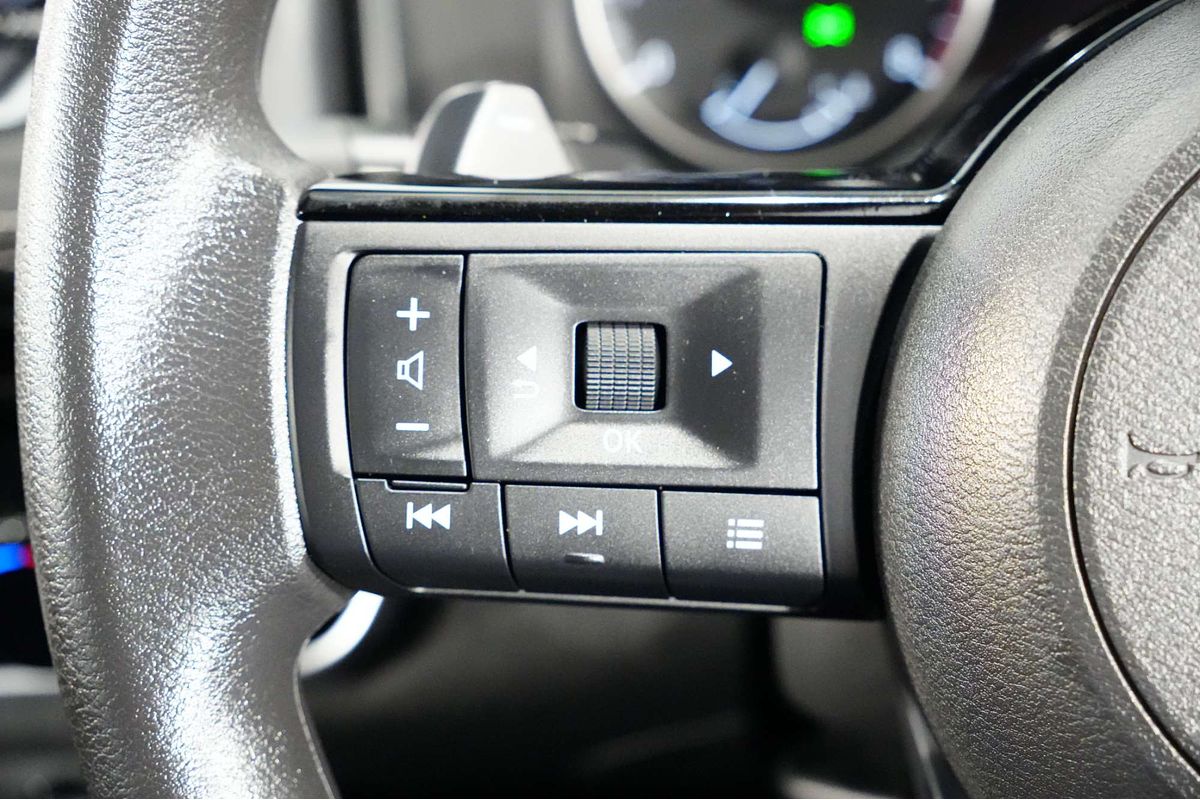 2025 Nissan X-TRAIL ST T33