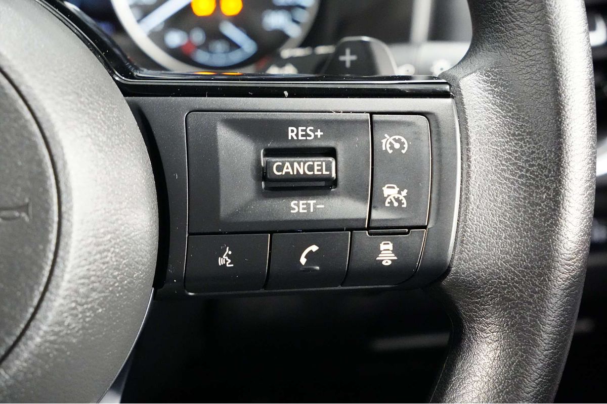 2025 Nissan X-TRAIL ST T33