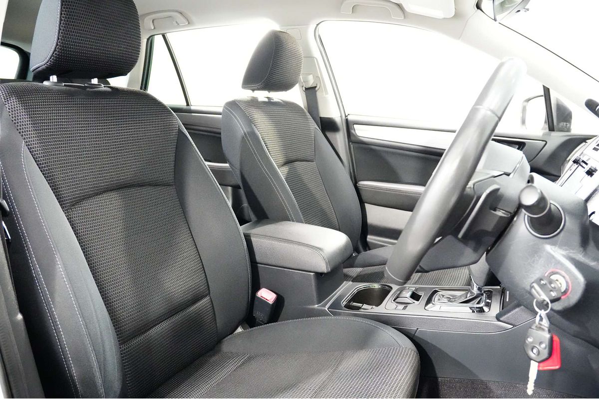 2019 Subaru Outback 2.5i 5GEN