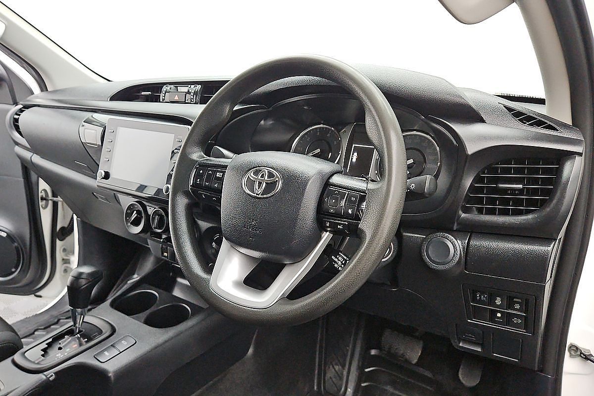 2022 Toyota Hilux SR GUN126R 4X4