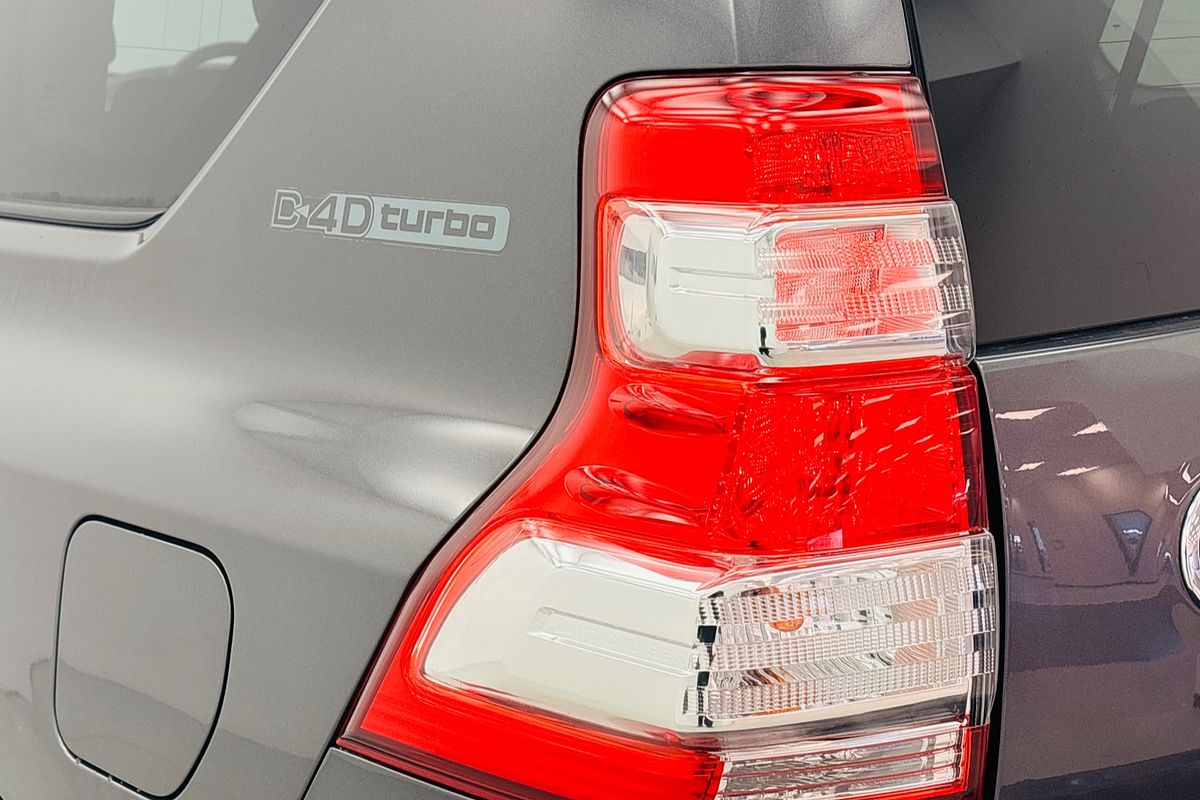 2017 Toyota LANDCRUISER PRADO GXL (4x4) AUTO 4D WAGON DT4 DIESEL