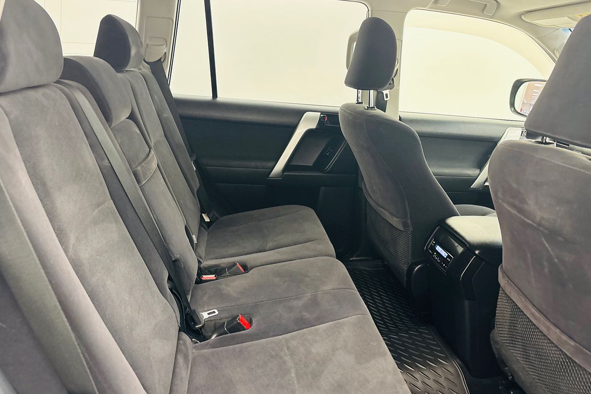 2017 Toyota LANDCRUISER PRADO GXL (4x4) AUTO 4D WAGON DT4 DIESEL