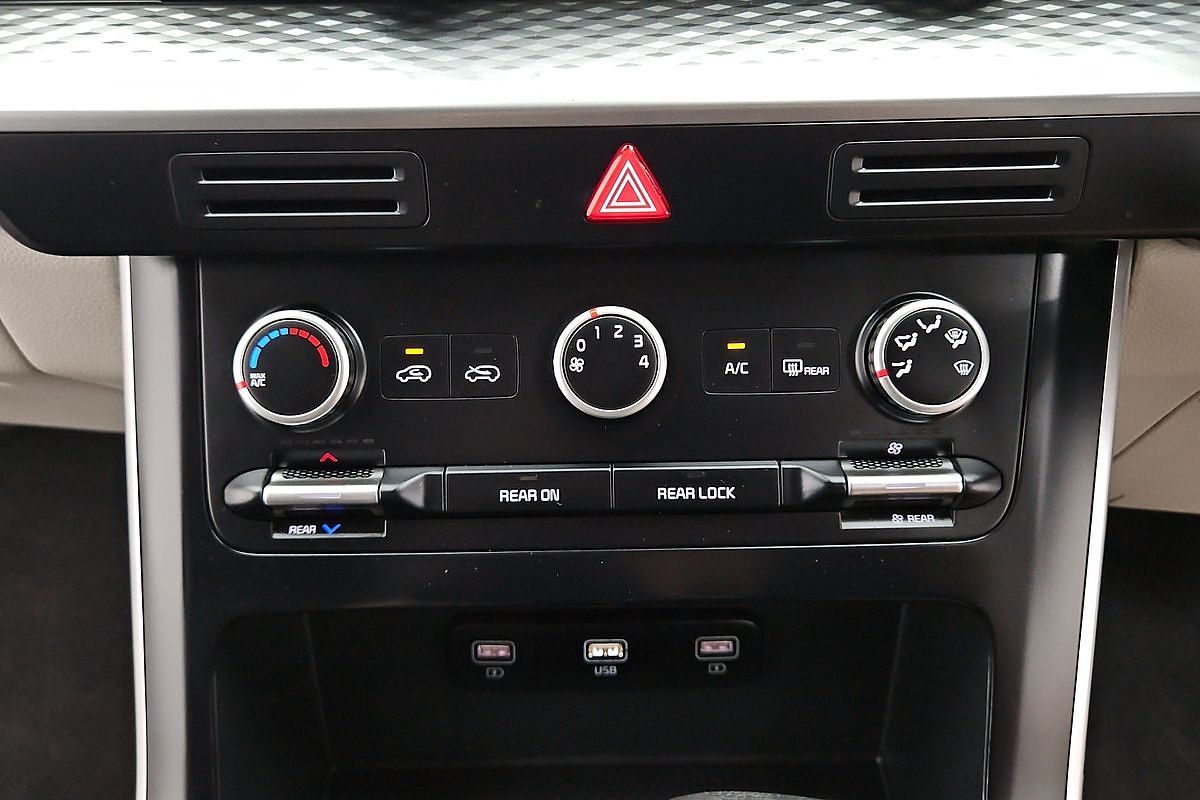 2022 Kia Carnival S KA4