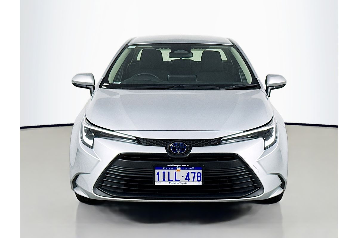 2022 Toyota Corolla Corolla Sedan 1.8L Hyb CVT Ascent Sport