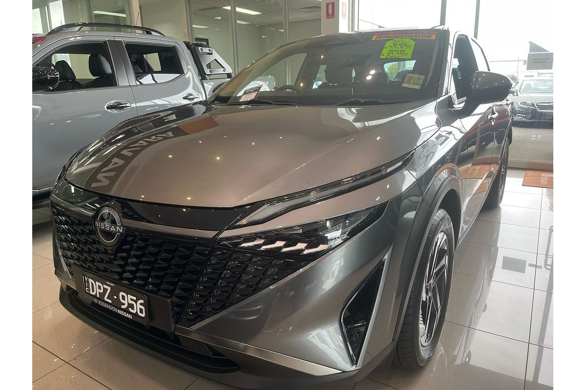 2025 Nissan QASHQAI ST-L J12