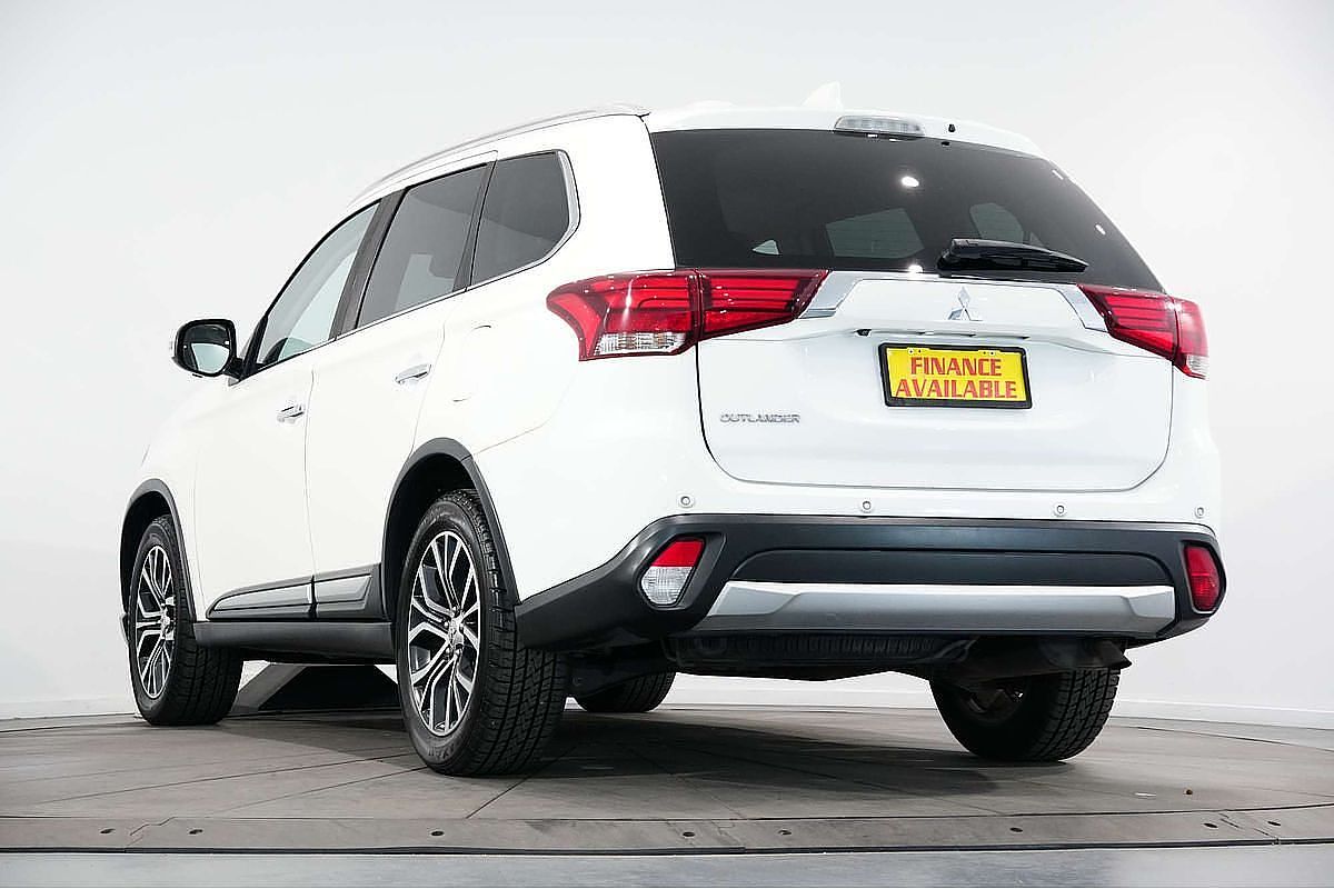 2016 Mitsubishi Outlander Exceed ZK