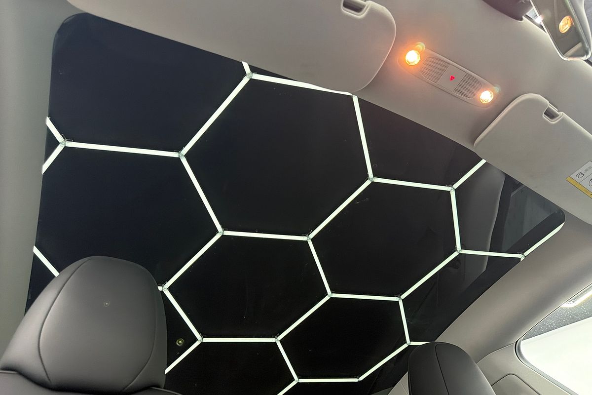 2023 Tesla Model Y Rear-Wheel Drive