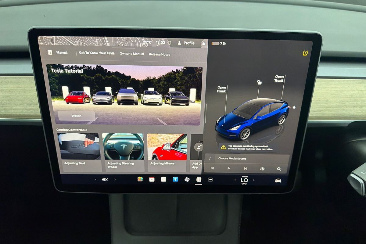 2023 Tesla Model Y Rear-Wheel Drive