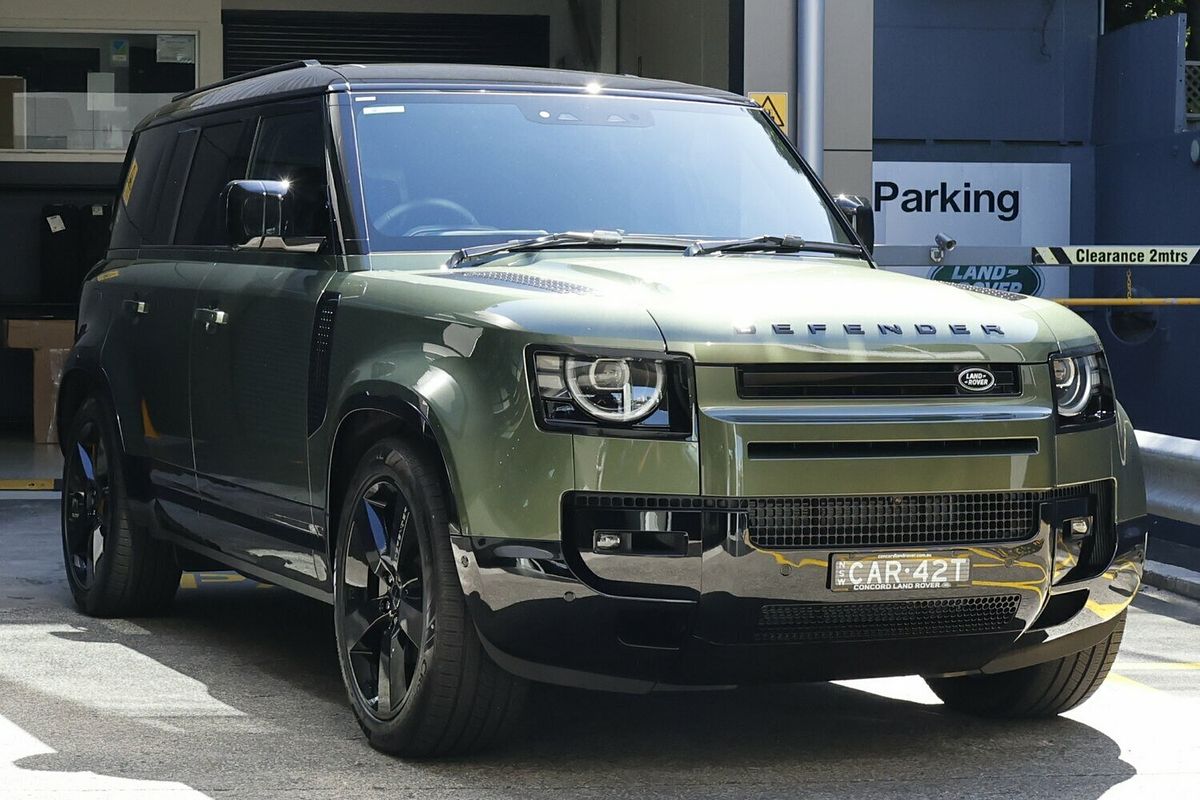 2025 Land Rover Defender 110 D350 X-Dynamic HSE L663