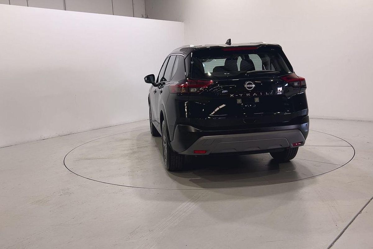 2023 Nissan X-TRAIL ST T33