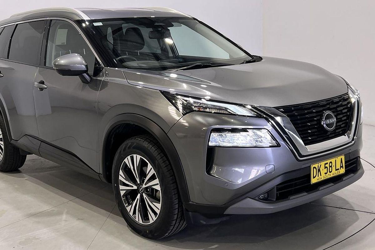 2023 Nissan X-TRAIL ST-L T33