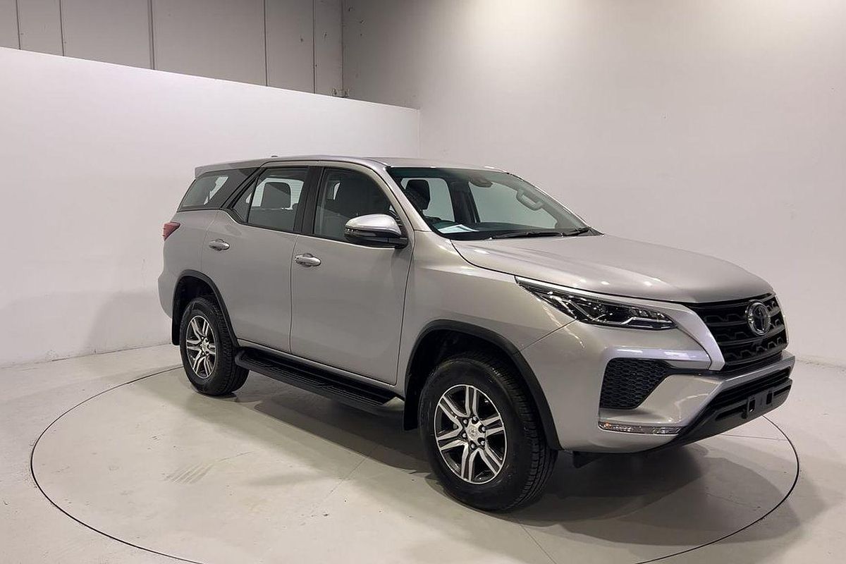2023 Toyota Fortuner GX GUN156R