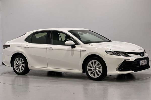 2024 Toyota Camry Ascent AXVH70R