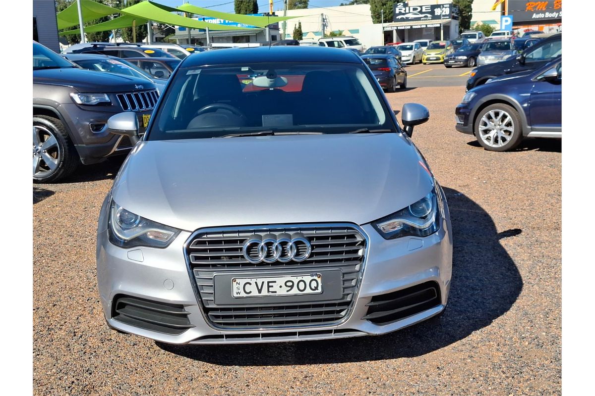 2014 Audi A1 Attraction 8X