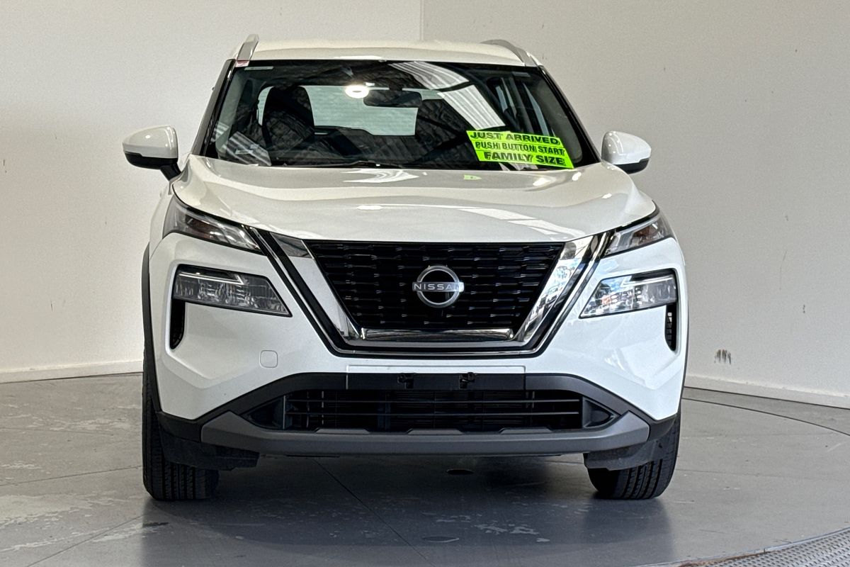 2024 Nissan X-TRAIL ST T33