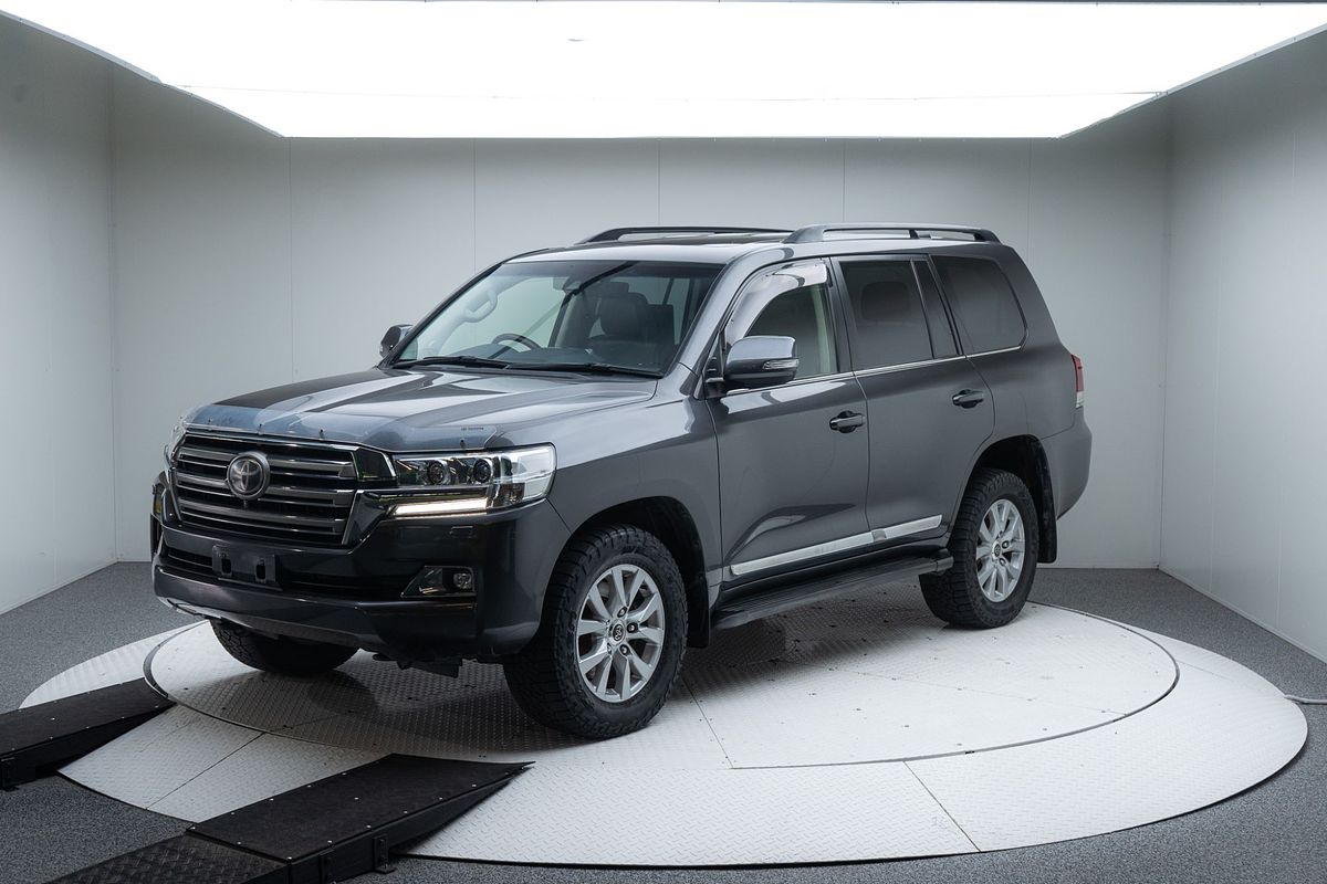 2017 Toyota Landcruiser Sahara VDJ200R
