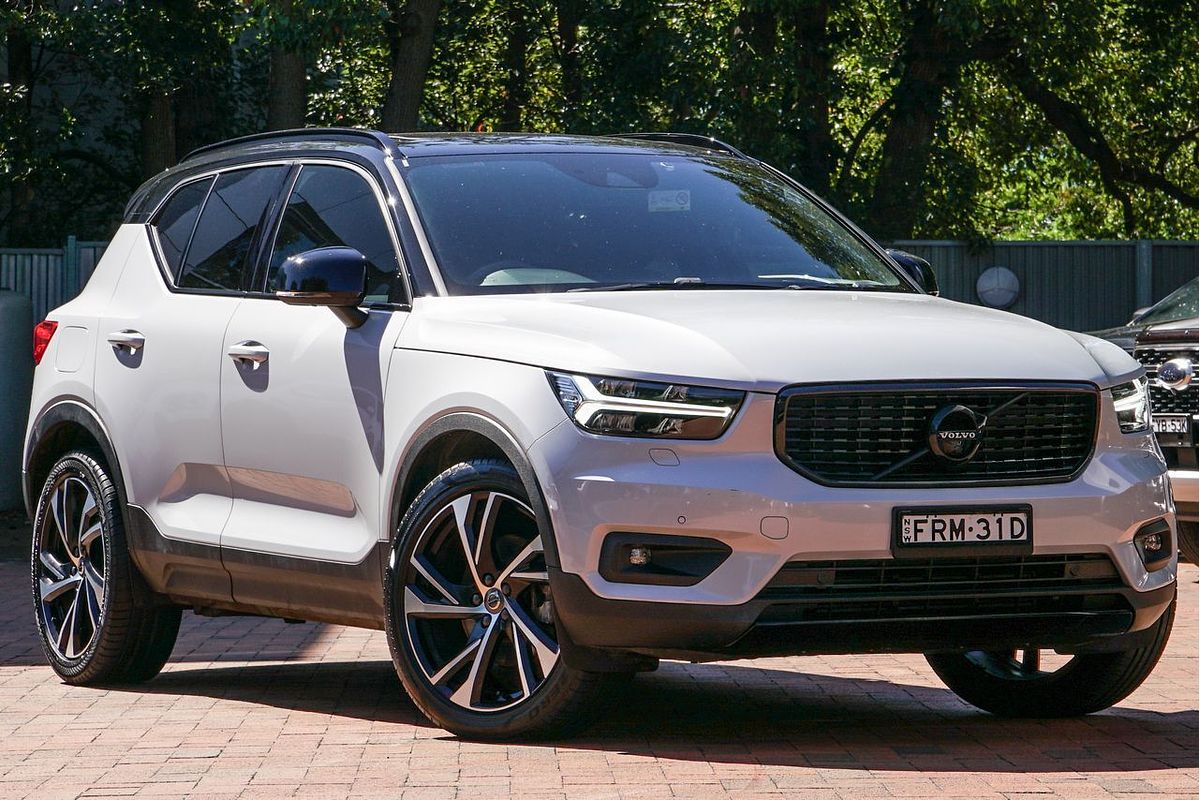 2020 Volvo XC40 T5 R-Design