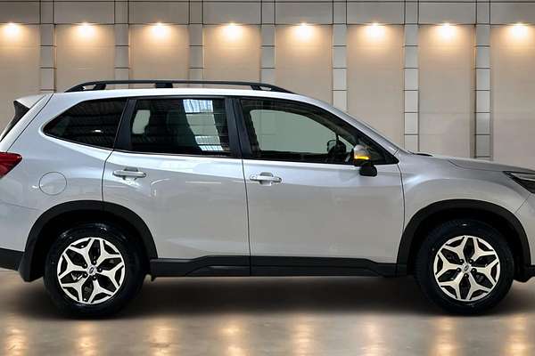 2023 Subaru Forester 2.5i S5