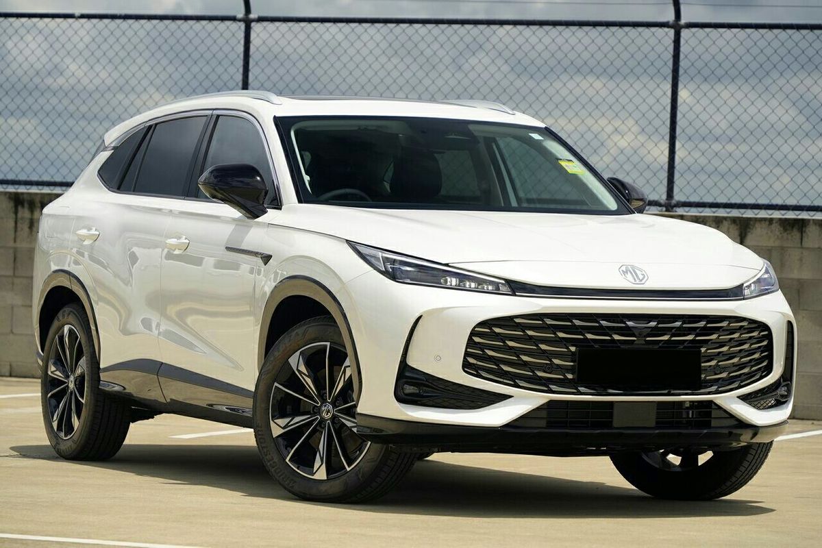 2026 MG HS Hybrid+ Essence AS33H