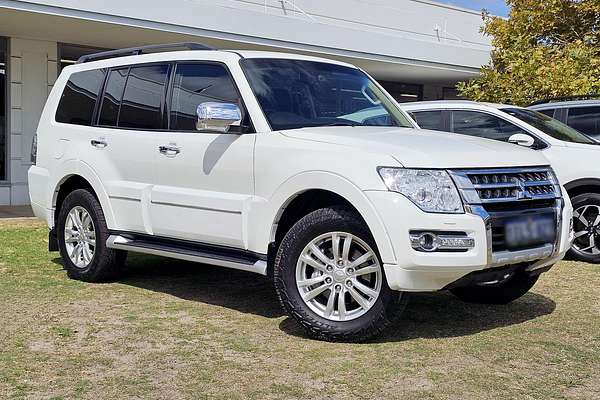 2016 Mitsubishi Pajero Exceed NX