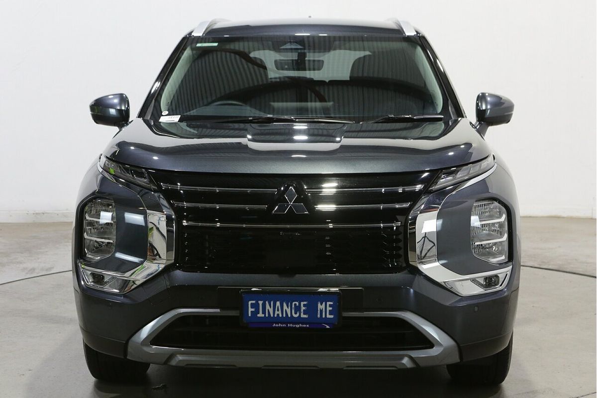 2025 Mitsubishi Outlander LS ZM