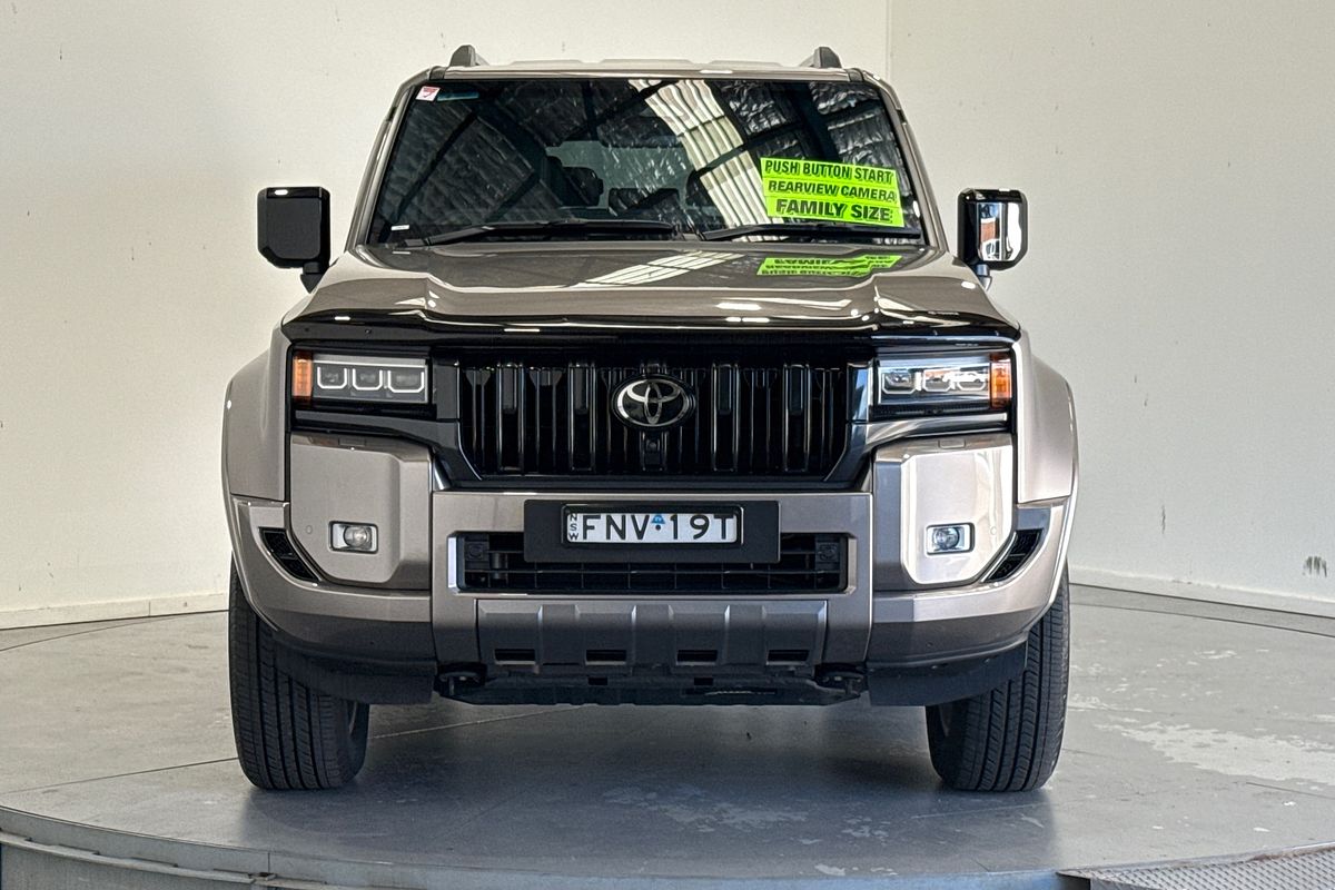 2025 Toyota Landcruiser Prado VX GDJ251R