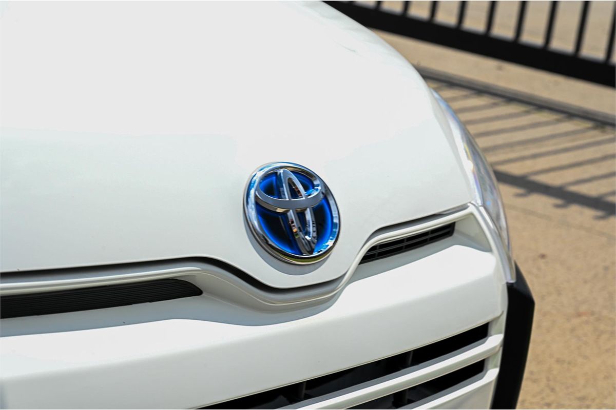 2020 Toyota Probox Hybrid NHP160