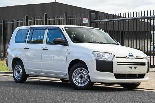 2020 Toyota ProBox Hybrid NHP160