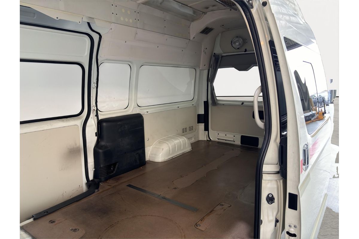 2014 Toyota Hiace SLWB Extra High Roof TRH226