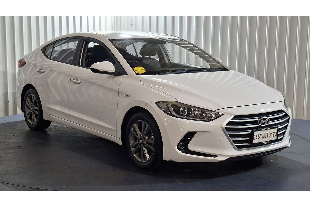 2016 Hyundai Elantra Active AD