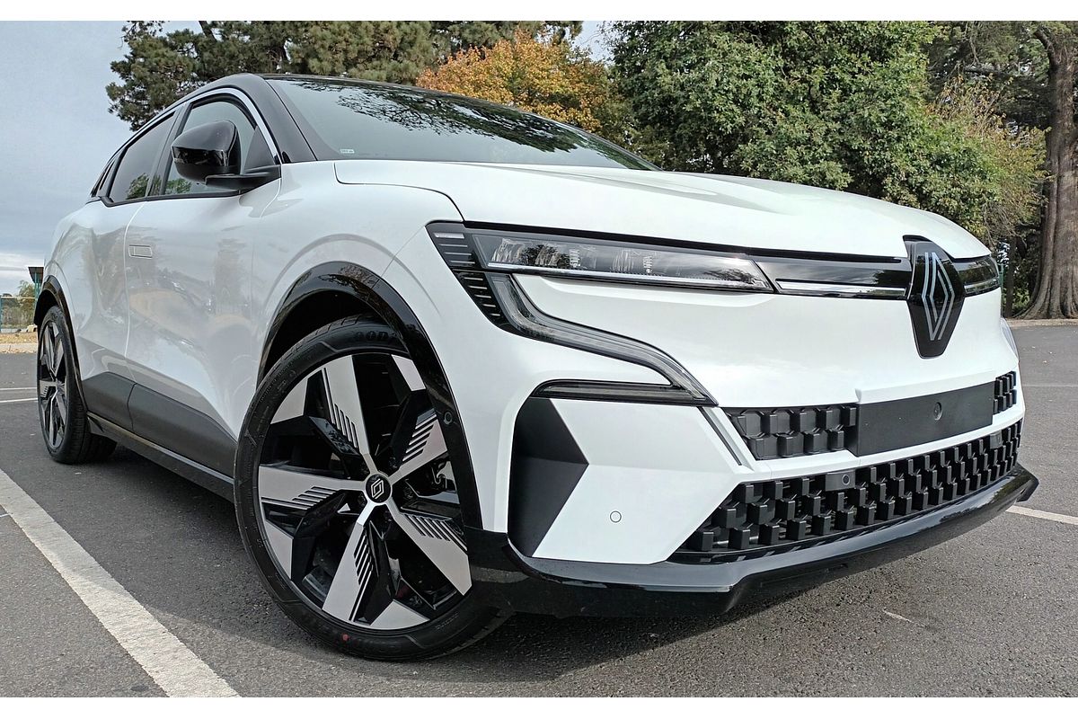 2026 Renault MEGANE E-TECH