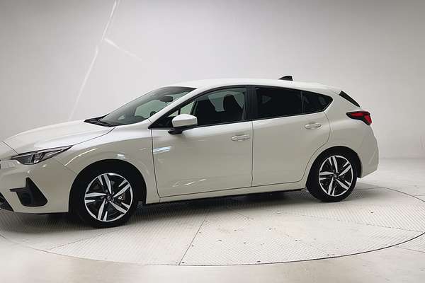 2024 Subaru Impreza 2.0L G6 thumb-3