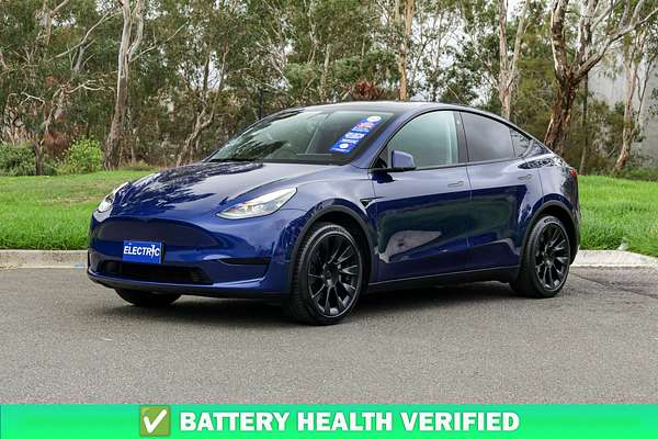 2024 Tesla Model Y Rear-Wheel Drive