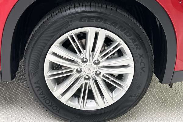 2023 Mitsubishi Outlander ES ZM thumb-9