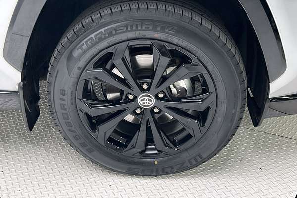 2022 Toyota RAV4 XSE AXAH54R thumb-9