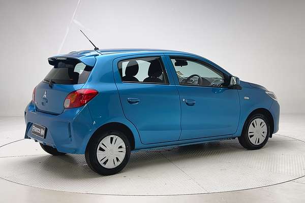 2021 Mitsubishi Mirage ES LB thumb-7