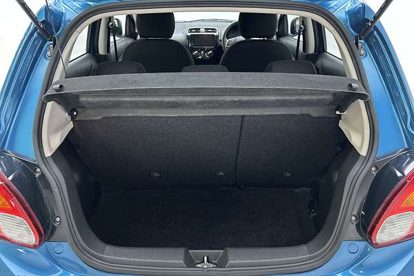 2021 Mitsubishi Mirage ES LB thumb-19