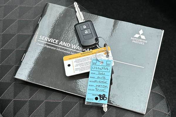 2021 Mitsubishi Mirage ES LB thumb-21