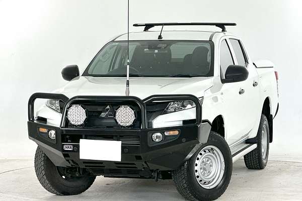 2022 Mitsubishi Triton GLX MR 4X4