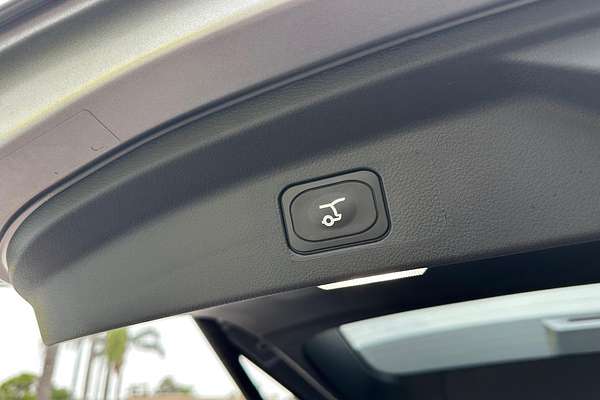 2025 Ford Everest Trend 2.0L thumb-16