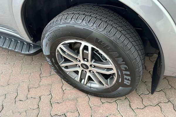 2025 Ford Everest Trend 2.0L thumb-18