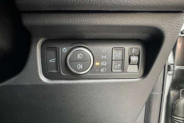 2025 Ford Everest Trend 2.0L thumb-24