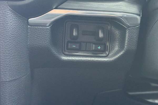 2025 Ford Everest Trend 2.0L thumb-27