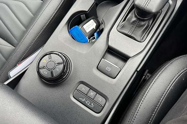 2025 Ford Everest Trend 2.0L thumb-31